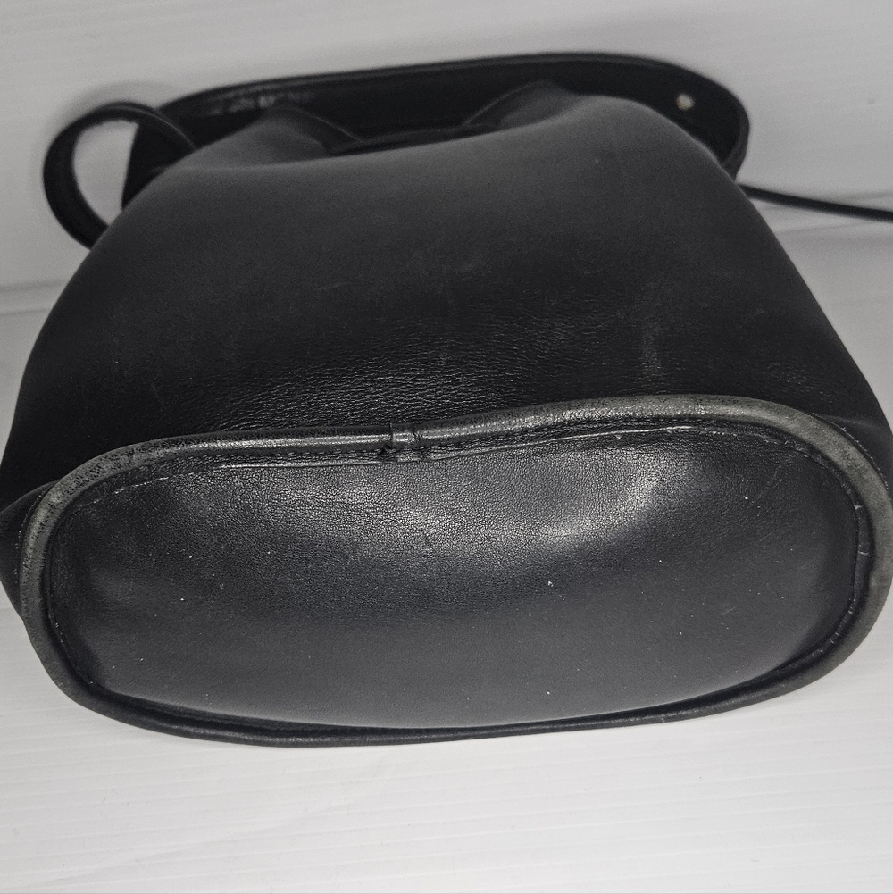 Coach Vintage 9952 Lula "Smith's Legacy" Black Leather Drawstring Bucket Bag - Picture 11 of 16
